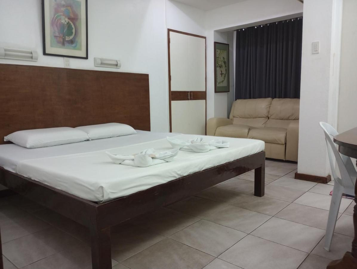 Citywalk Hotel Dumaguete City Esterno foto