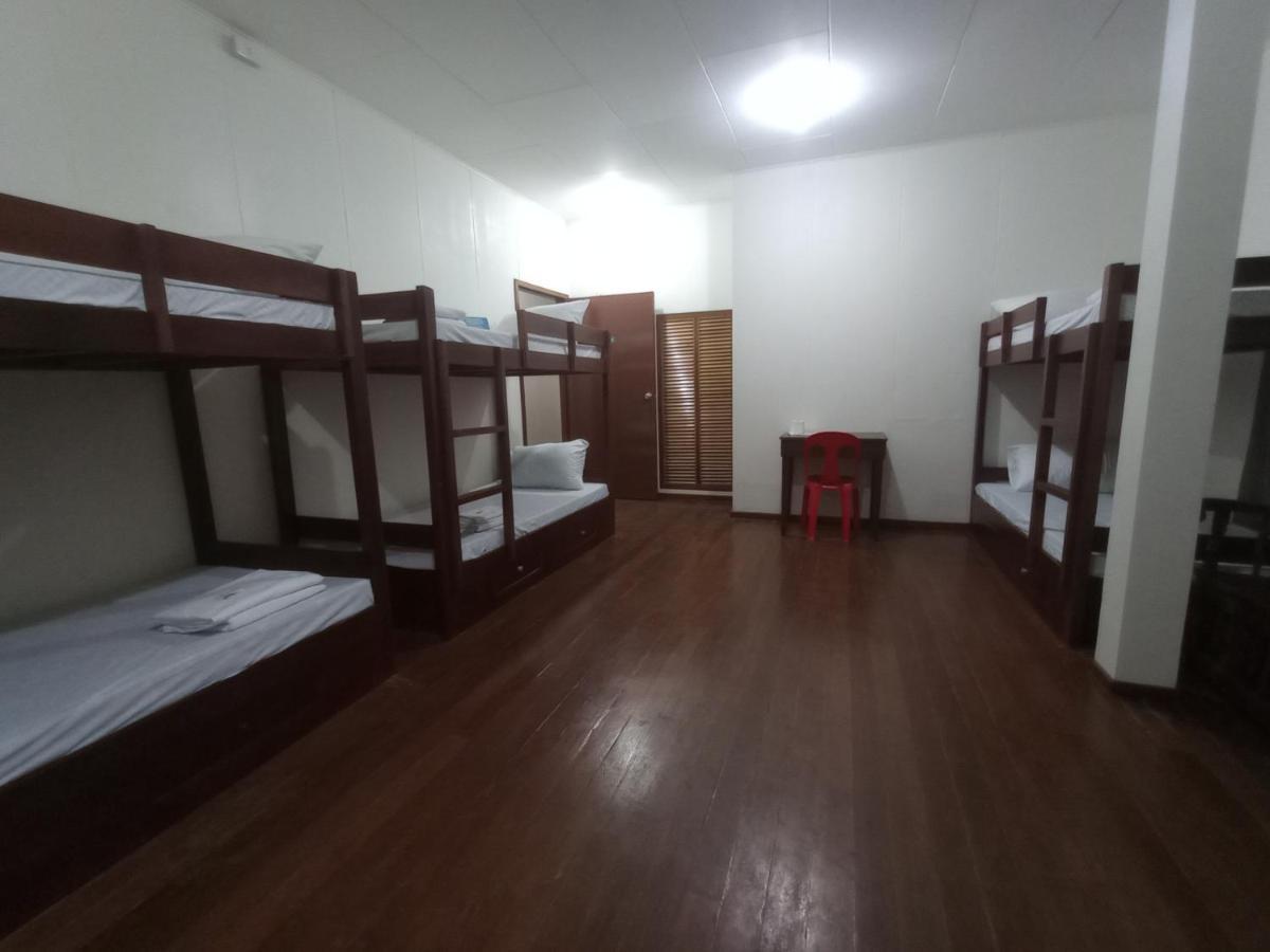 Citywalk Hotel Dumaguete City Esterno foto