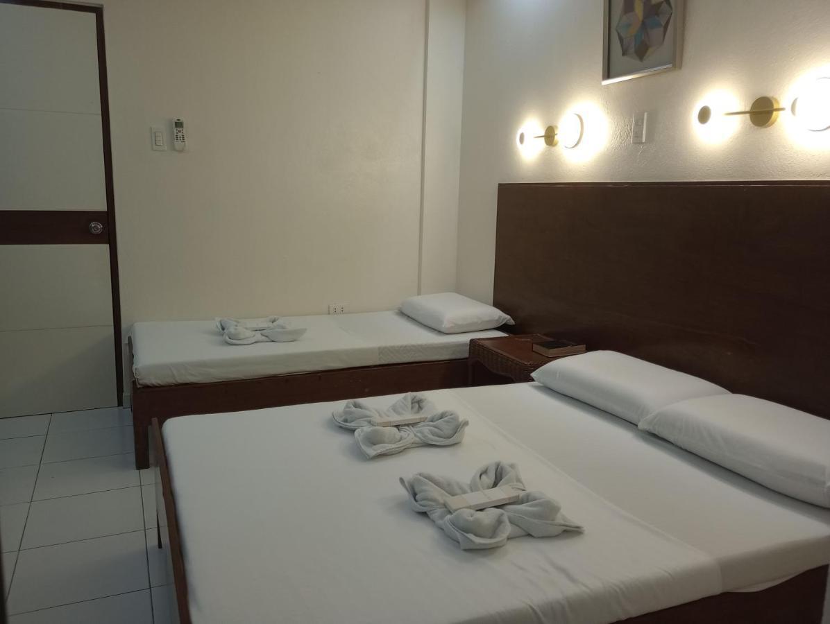Citywalk Hotel Dumaguete City Esterno foto